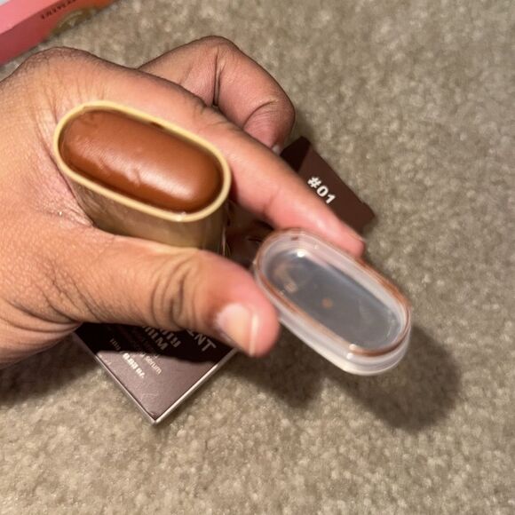 Beauty Balm Serum Boosted Skin Tint – Hydrating Tinted Moisturizer opened box - Picture 15 of 15